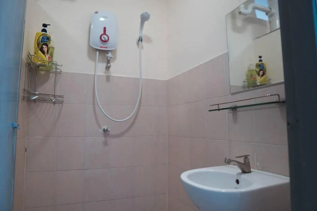 Sri Saujana Apartment Τζωρτζ Τάουν