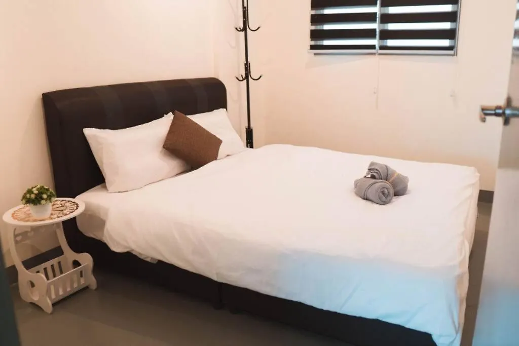 Sri Saujana Apartment Τζωρτζ Τάουν