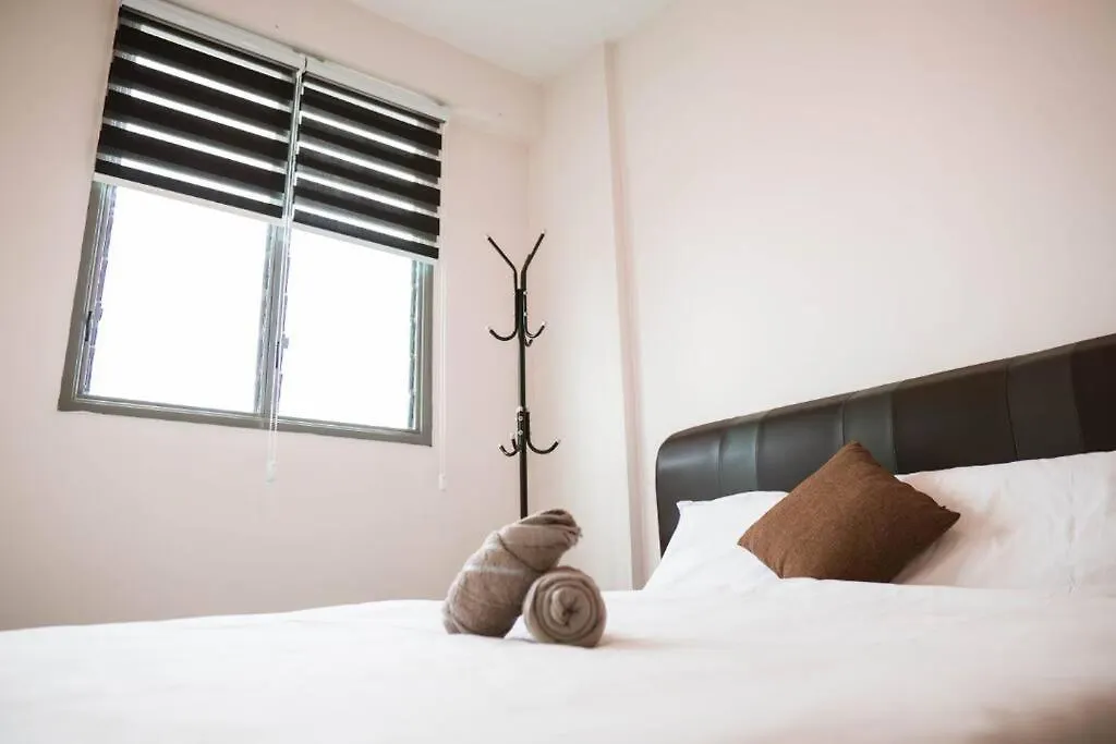 Sri Saujana Apartment Τζωρτζ Τάουν